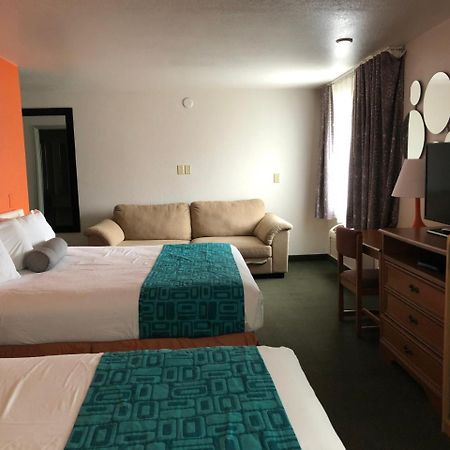 Howard Johnson By Wyndham Salem Esterno foto