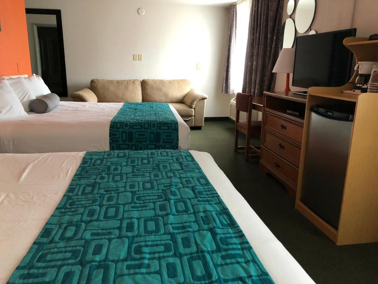 Howard Johnson By Wyndham Salem Esterno foto