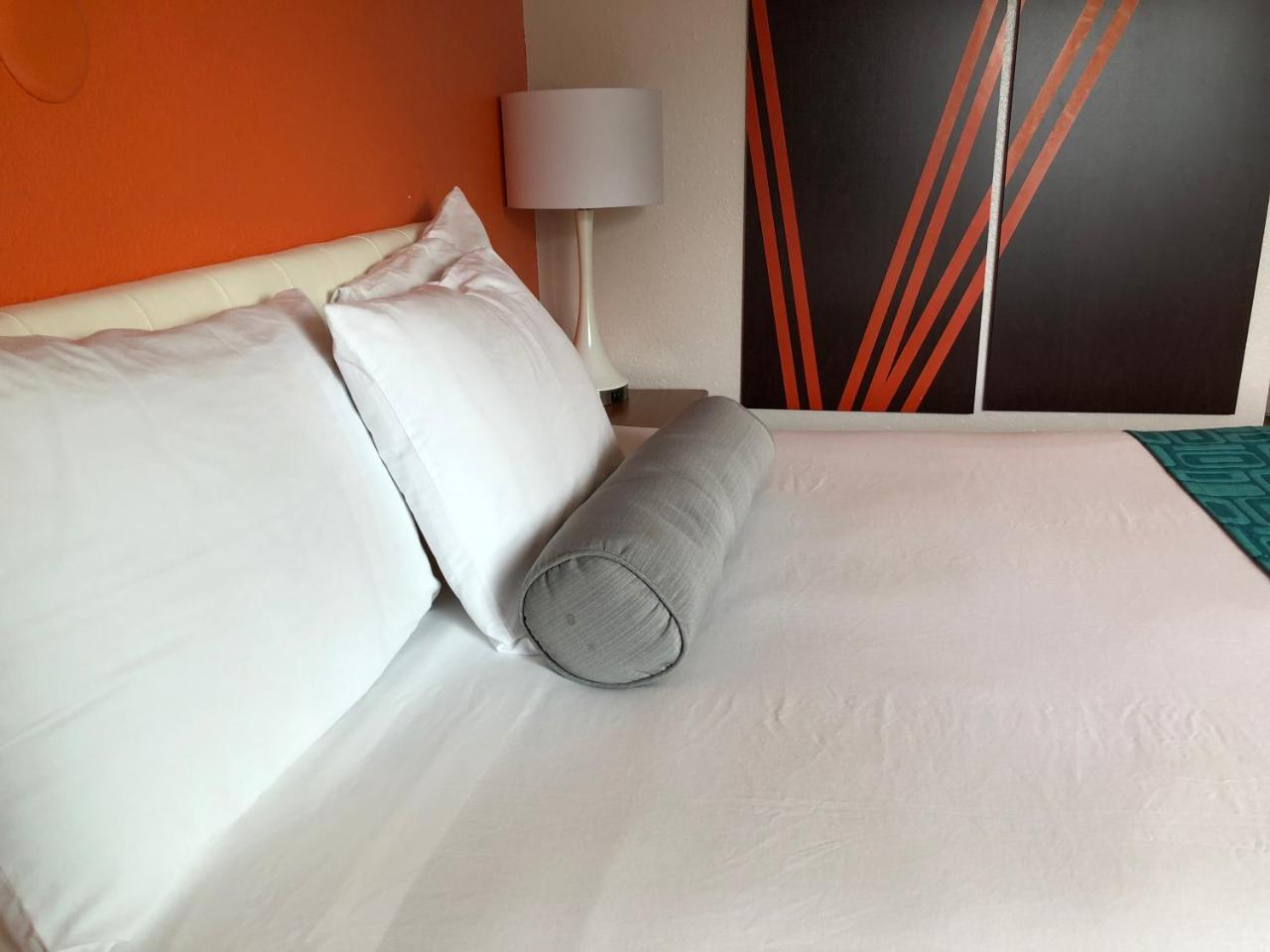 Howard Johnson By Wyndham Salem Esterno foto